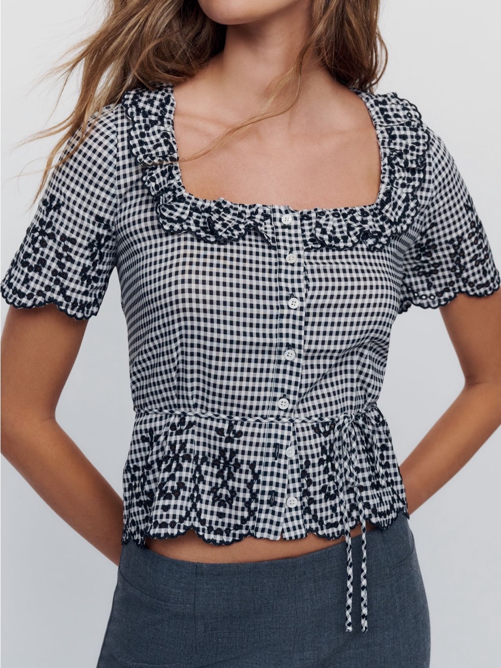 NWT - Size 4 - Reformation Gabbie Embroidered Top